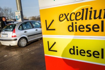 Les ménages se détournent massivement du diesel en France